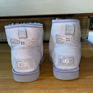 Ugg classic minis